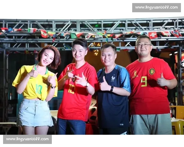 高清足球赛事直播APP下载指南畅享全球赛场精彩即时比分数据分析权威解说 - 副本 (223) - 副本 - 副本 - 副本 - 副本